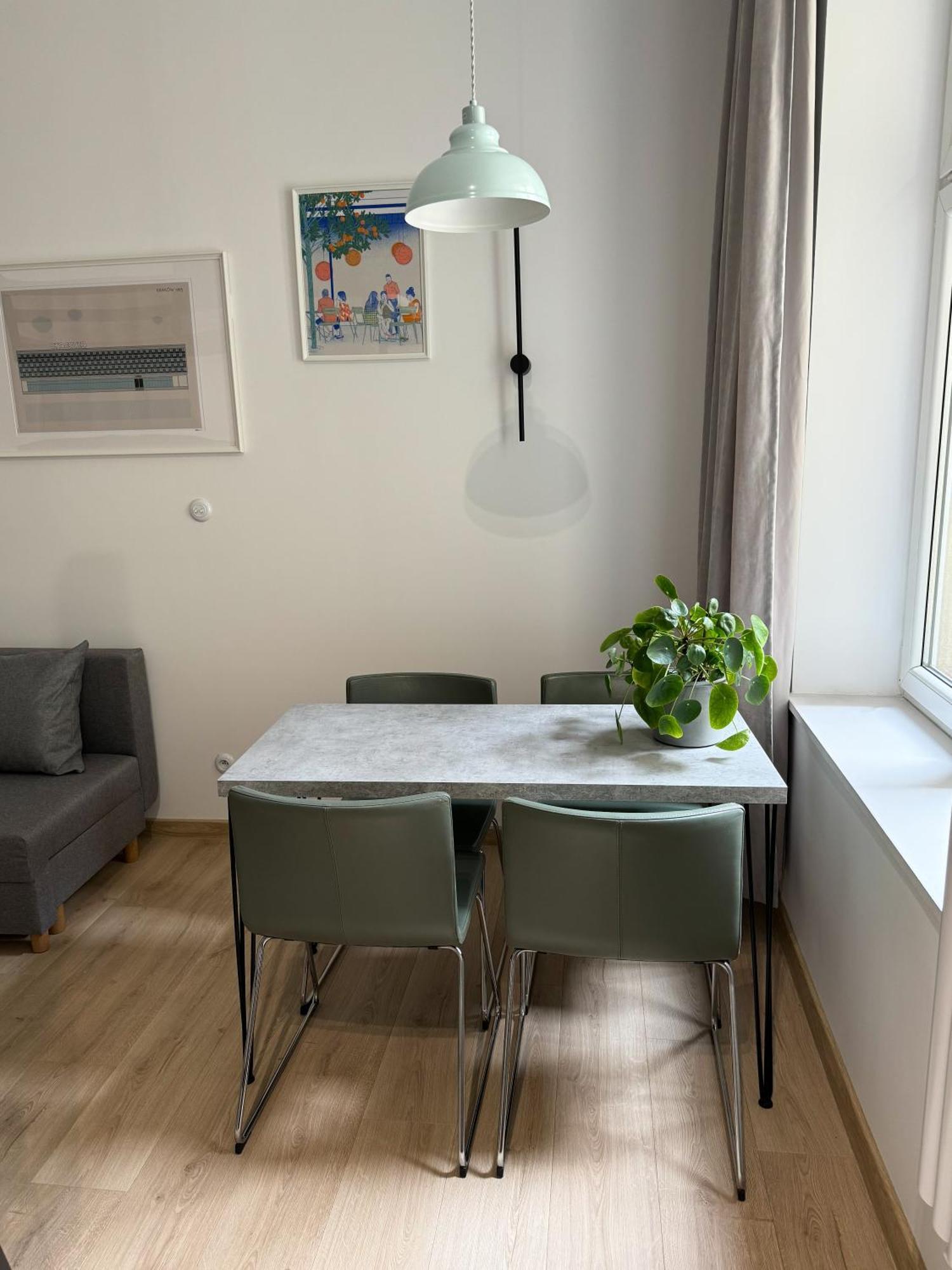 Center, Modern, Quiet Place By Homeclick Appartement *